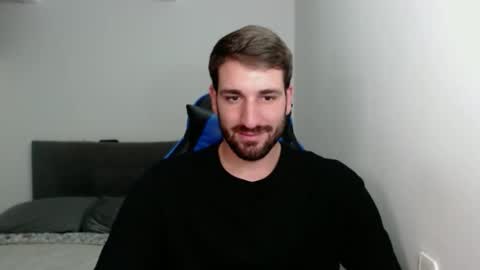 Snapshot of naugthy18boy chatting on 27, 1, 2025 Nico online show from 27, 1, 2025