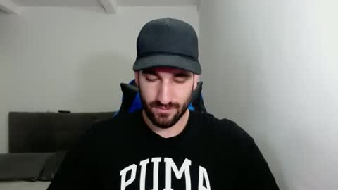 Snapshot of naugthy18boy chatting on 1, 2, 2025 Nico online show from 1, 2, 2025