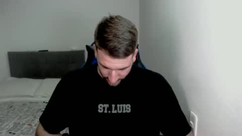 Snapshot of naugthy18boy chatting on 24, 2, 2025 Nico online show from 24, 2, 2025