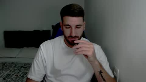 Snapshot of naugthy18boy chatting on 25, 2, 2025 Nico online show from 25, 2, 2025