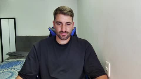 Snapshot of naugthy18boy chatting on 30, 3, 2026 Nico online show from 30, 3, 2026