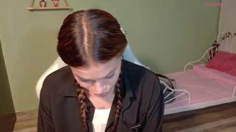 sabrina online show from 2, 3, 2026