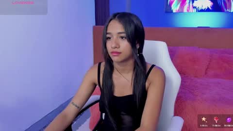 Snapshot of naugthy_skinny chatting on 25, 9, 2025 Angela online show from 25, 9, 2025