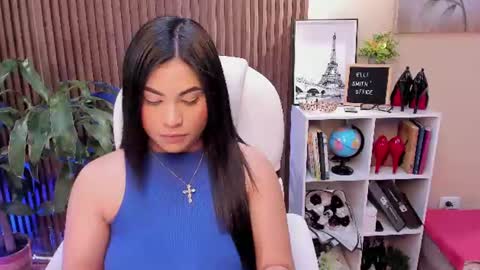 Snapshot of naugthyelli chatting on 9, 7, 2026 online show from 9, 7, 2026