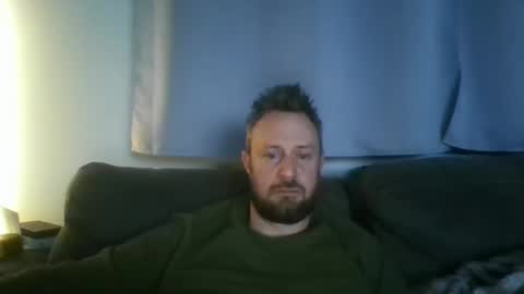 nawtydom1977 online show from 2, 2, 2025