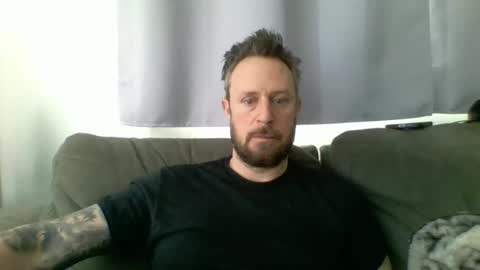 nawtydom1977 online show from 5, 3, 2025