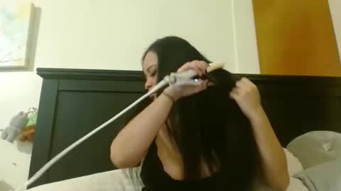 Snapshot of nawtymimi chatting on 16, 12, 2025 Mimi is dope online show from 16, 12, 2025