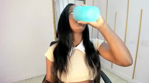 Nayaris 3 online show from 15, 9, 2025