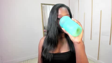 Nayaris 3 online show from 18, 10, 2025