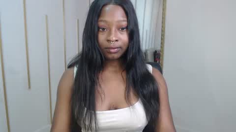 Nayaris 3 online show from 28, 7, 2026