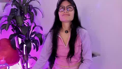 Naye  online show from 28, 4, 2026