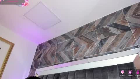    online show from 26, 4, 2026