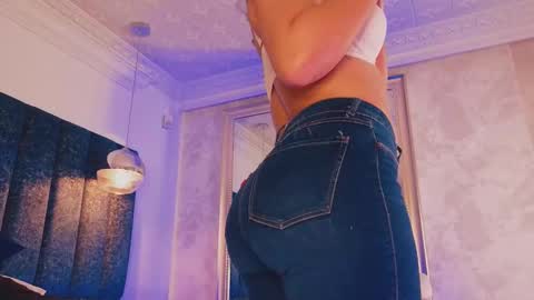 Snapshot of naylapot_ chatting on 12, 2, 2025 Juli online show from 12, 2, 2025