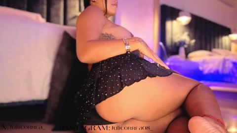 Snapshot of naylapot_ chatting on 16, 10, 2025 Juli online show from 16, 10, 2025