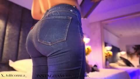 Snapshot of naylapot_ chatting on 22, 10, 2025 Juli online show from 22, 10, 2025