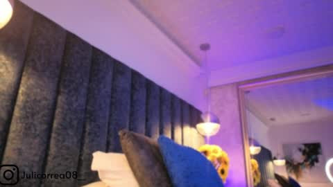 Snapshot of naylapot_ chatting on 1, 4, 2026 Juli online show from 1, 4, 2026