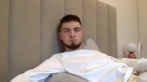 Snapshot of nazarpatoishyn chatting on 4, 12, 2025 nazarpatoishyn online show from 4, 12, 2025