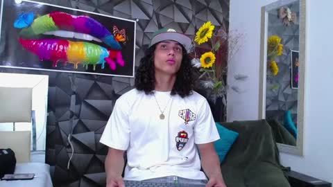 Snapshot of nazper_ chatting on 12, 1, 2025 Nazper online show from 12, 1, 2025