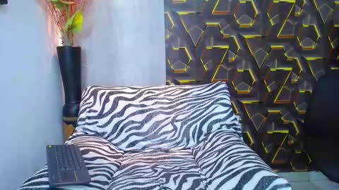 Snapshot of nazper_ chatting on 18, 9, 2025 Nazper online show from 18, 9, 2025