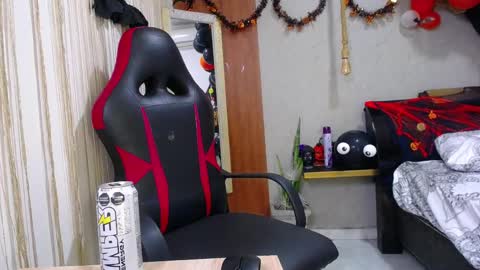 Snapshot of nazper_ chatting on 27, 10, 2025 Nazper online show from 27, 10, 2025