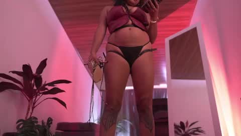Nefertari online show from 5, 6, 2026