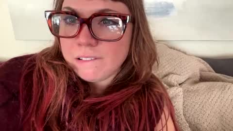 Nealiana online show from 9, 1, 2025