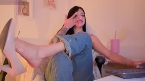 Hellen online show from 7, 2, 2026