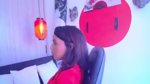 Esmeralda online show from 21, 7, 2026