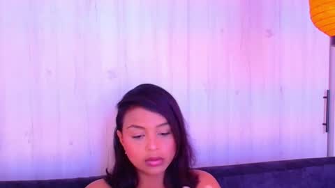 Esmeralda online show from 25, 7, 2026