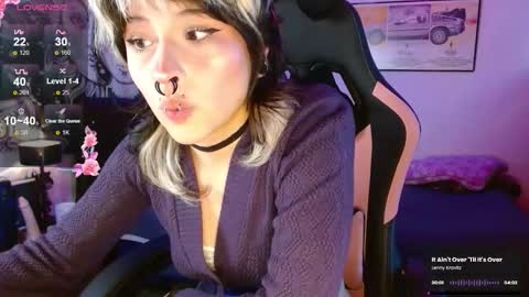 Neena Nyx online show from 4, 2, 2026