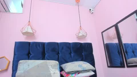 neferet_opal online show from 26, 4, 2026