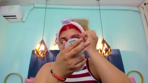 Snapshot of neferet_opal chatting on 17, 5, 2026 neferet_opal online show from 17, 5, 2026