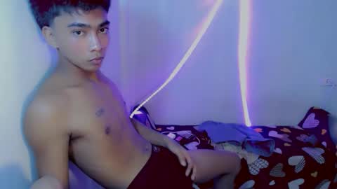 neil_asian69 online show from 8, 11, 2025
