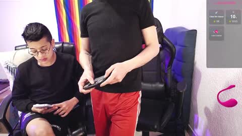 Snapshot of neithan_and_scott_ chatting on 12, 12, 2024 NEW ONLYFANS OF SCOTT online show from 12, 12, 2024