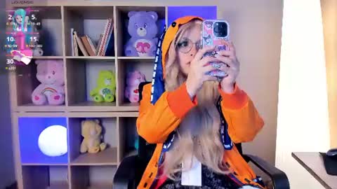 Neko Mochi online show from 27, 7, 2026