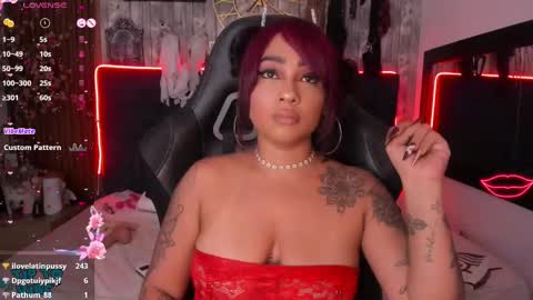 Snapshot of nekomisaki chatting on 10, 2, 2025 Miah online show from 10, 2, 2025