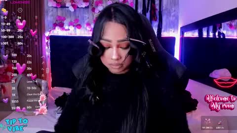 Snapshot of nekomisaki chatting on 25, 9, 2025 Miah online show from 25, 9, 2025