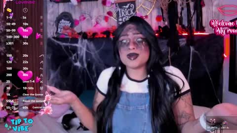 Snapshot of nekomisaki chatting on 31, 10, 2025 Miah online show from 31, 10, 2025