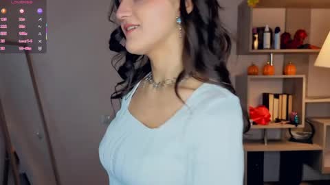 Vicky and Beatrice online show from 20, 4, 2026