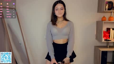 Vicky and Beatrice online show from 26, 4, 2026