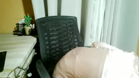 nelia_84 online show from 14, 6, 2026