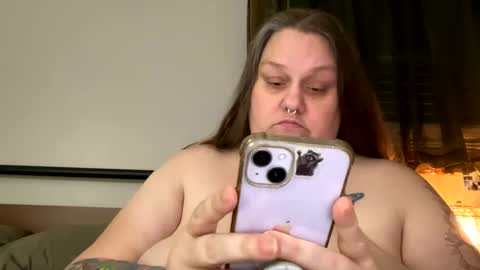 Snapshot of nellatlas chatting on 16, 2, 2025 Nellie Atlas online show from 16, 2, 2025