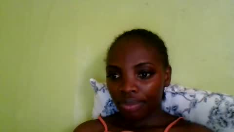Snapshot of nelly_ebony5 chatting on 7, 6, 2026 nelly_ebony5 online show from 7, 6, 2026