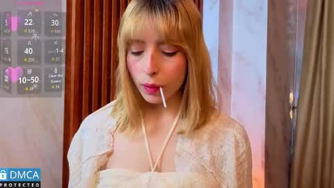 Salome Nena cupcake online show from 23, 4, 2026