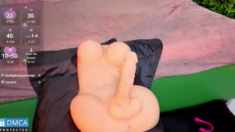 Salome Nena cupcake online show from 23, 4, 2026