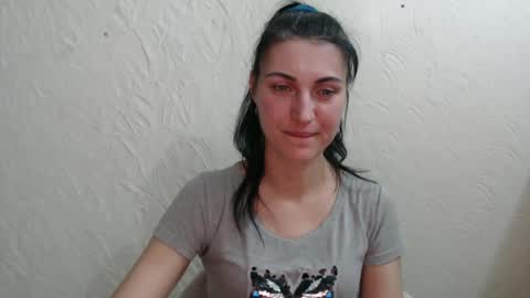 Nensy online show from 28, 2, 2025