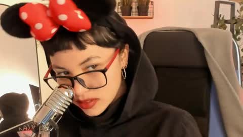 Snapshot of neogeisha28 chatting on 5, 5, 2026 Neo Geisha online show from 5, 5, 2026
