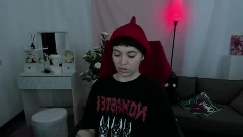 Snapshot of neogeisha28 chatting on 13, 5, 2026 Neo Geisha online show from 13, 5, 2026