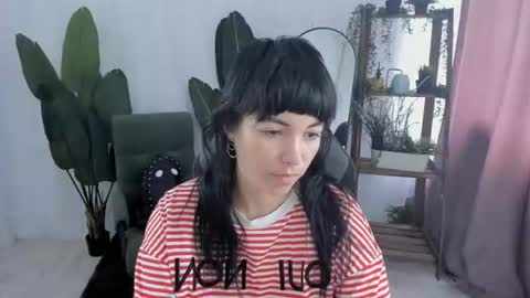 Snapshot of neogeisha28 chatting on 14, 7, 2026 Neo Geisha online show from 14, 7, 2026