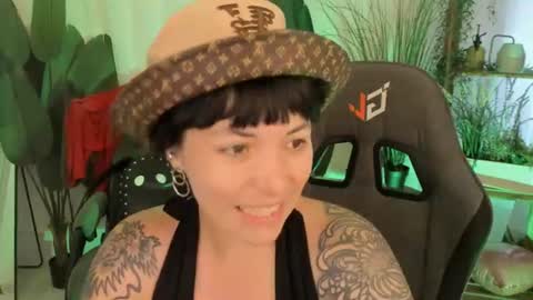 Snapshot of neogeisha28 chatting on 31, 7, 2026 Neo Geisha online show from 31, 7, 2026